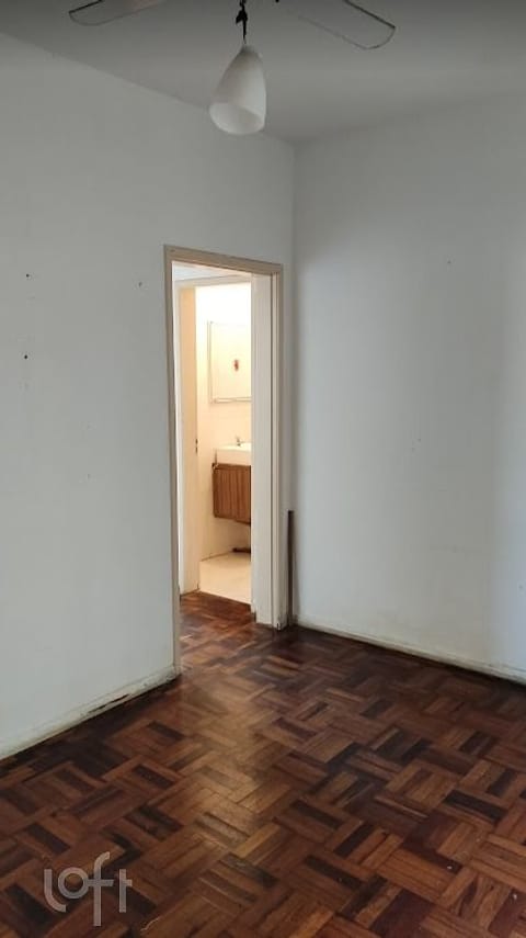 Image 20 - 264666